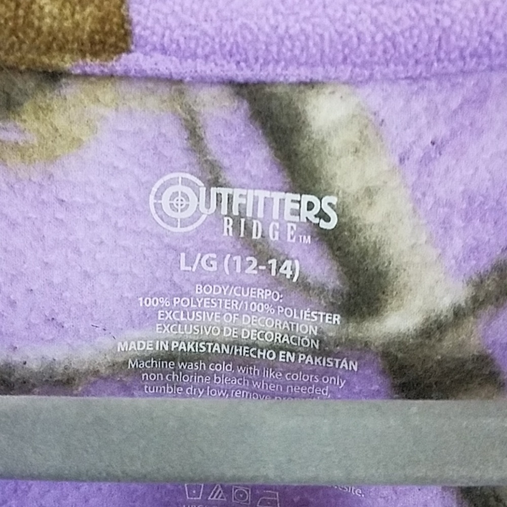 𝅺Purple camo realtree pullover sweater Lg fleece - Picture 2 of 5